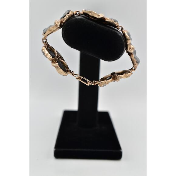 Vintage 7.5" Flower Bracelet Linked Chain Matte Gray Chunky Gold Tone 1960s BinO - Picture 3 of 12